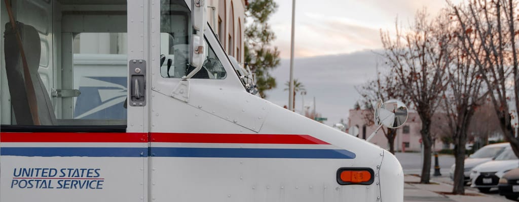Using postage meters for USPS delivery