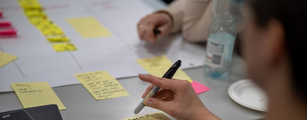 document-management-post